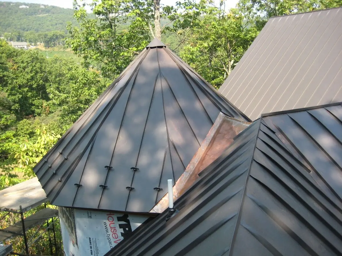 Professional Roof Tarp Installation by Craftsman Roofing in Bushs Corner